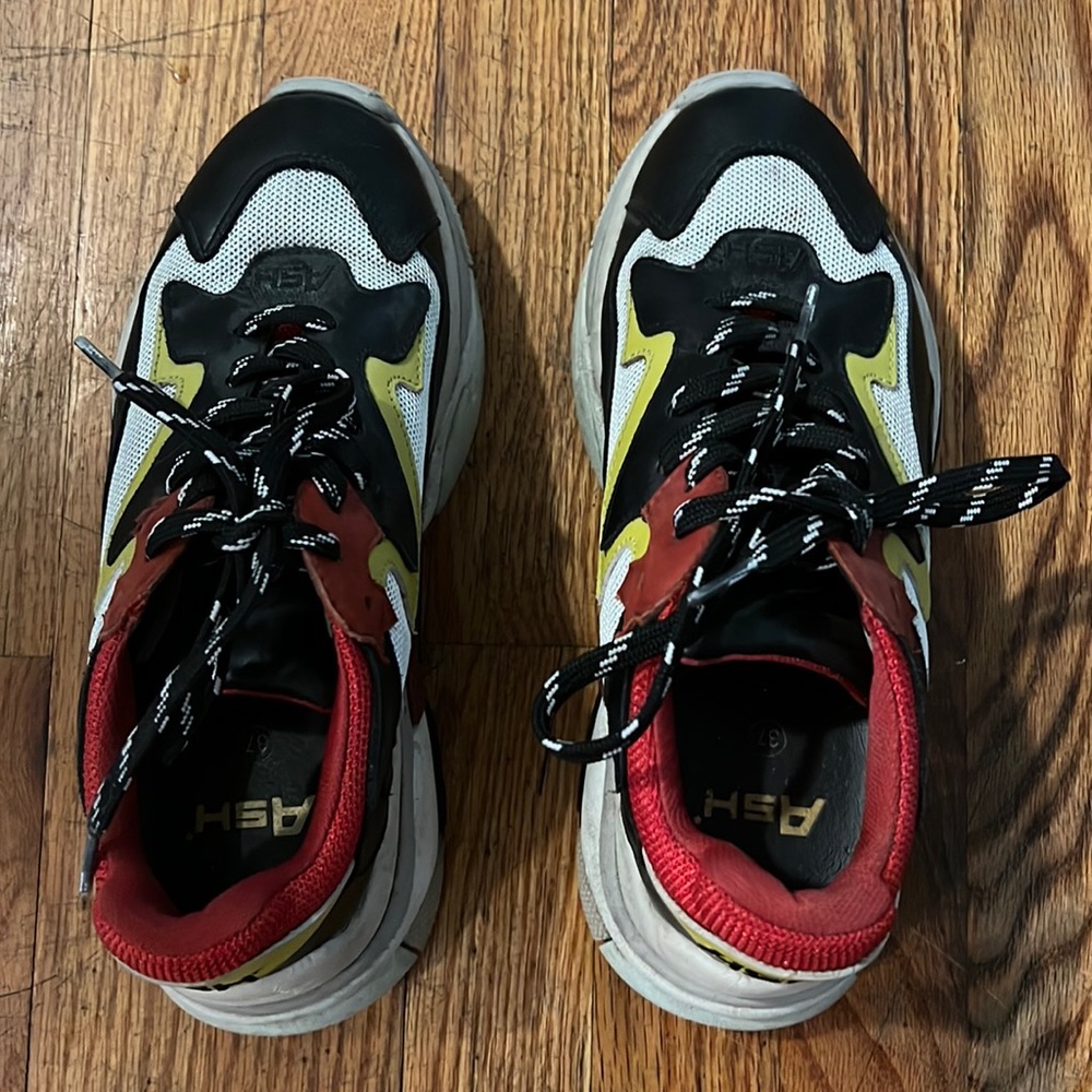 Sneakers for walk fashion and match every looks
